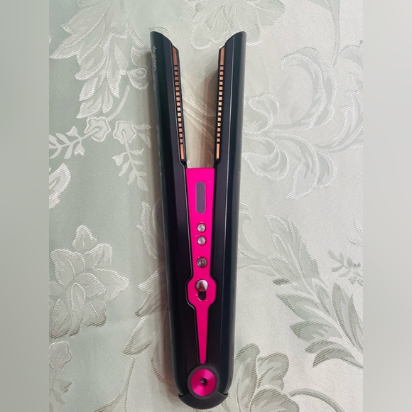 Dyson
Corrale™ Straightener - Picture 9 of 16